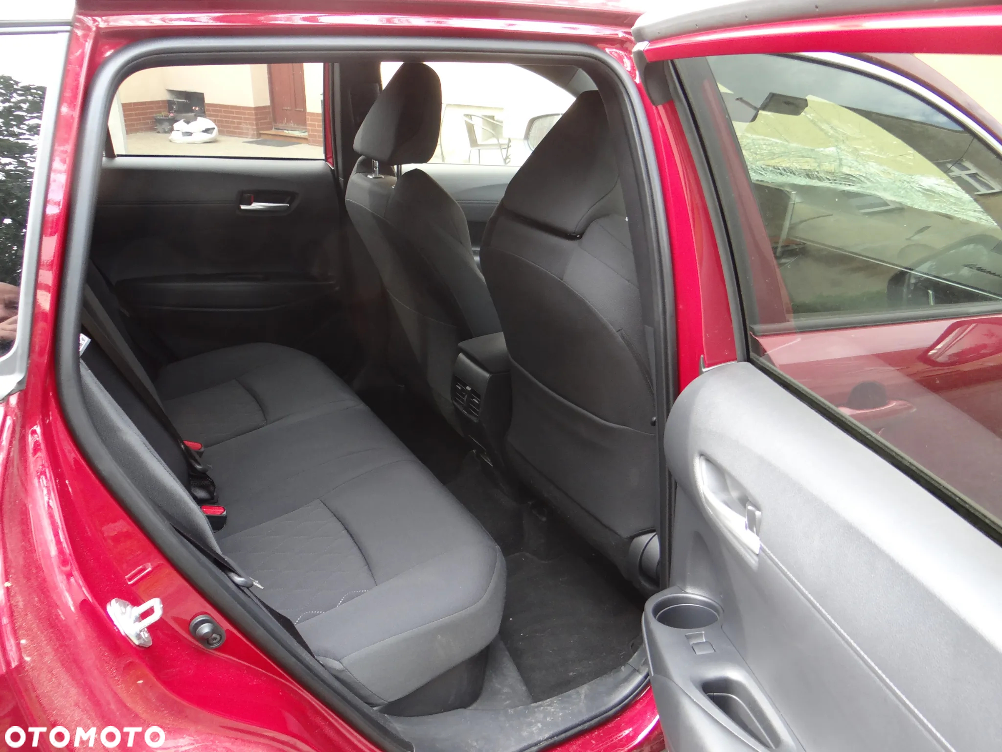 Toyota Corolla Cross - 15