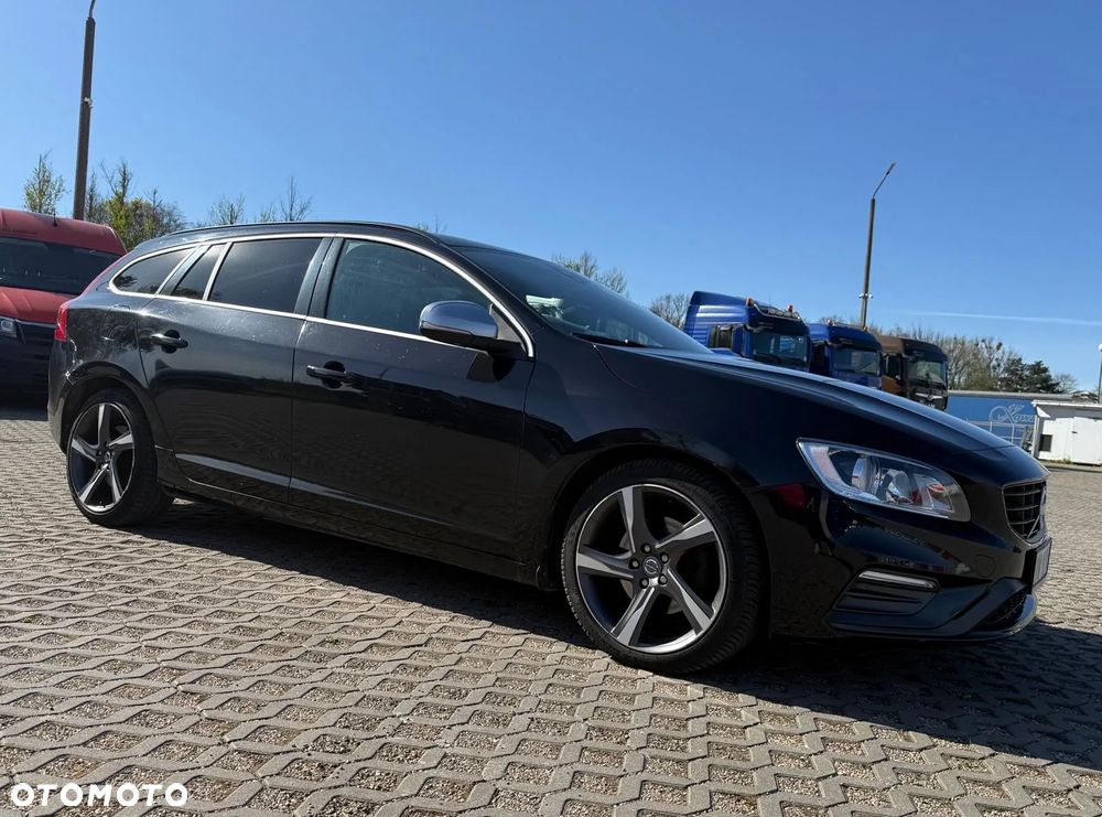 Volvo V60 D4 Ocean Race - 10