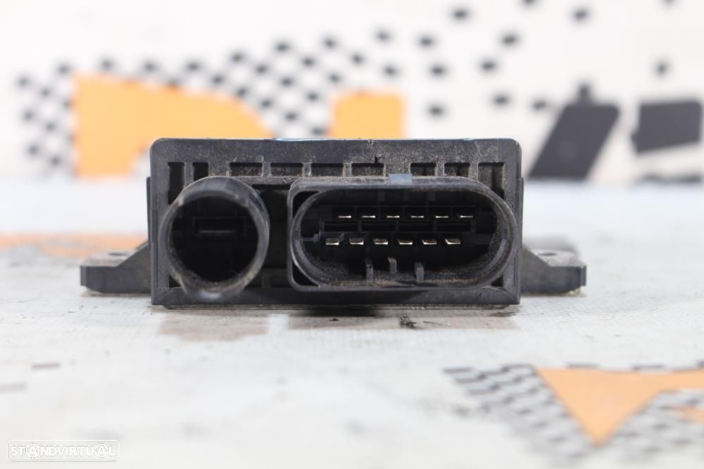 Módulo De Aquecimento / Temporizador Das Velas Bmw 1 (E87)  7798000 / - 5