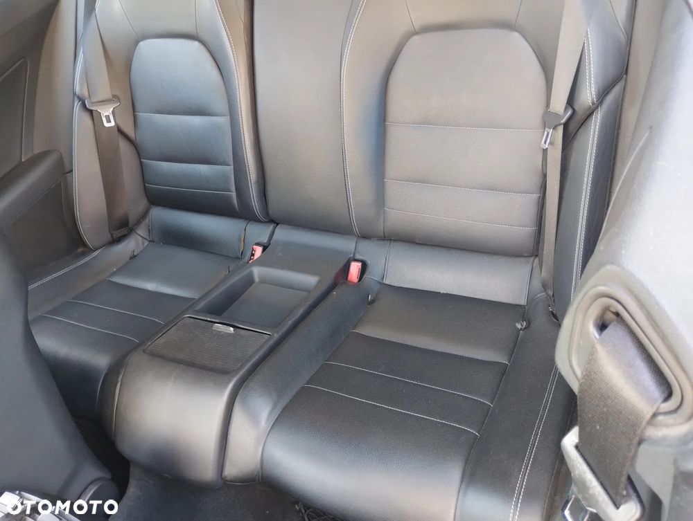 Mercedes-Benz Klasa E 350 CDI BlueEff - 13