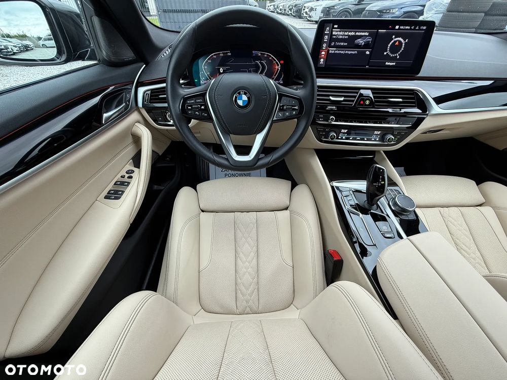 BMW Seria 5 520d Luxury Line - 39