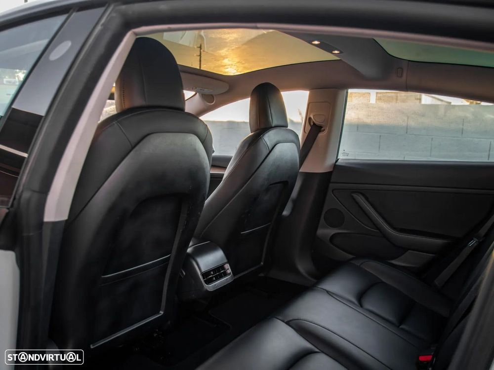 Tesla Model 3 Performance Dual Motor AWD - 22