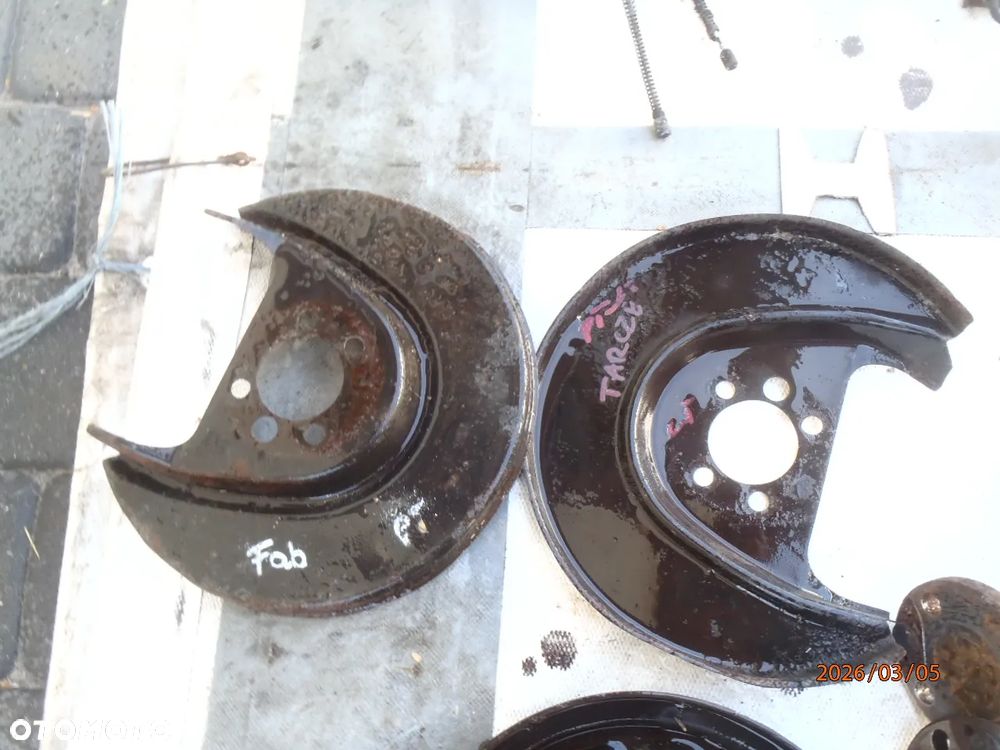 osłona błotna tarcza kotwiczna czop bęben linka ręcznego piasta szczęki tył polo fabia I golf IV jak nowe oryginał - 3