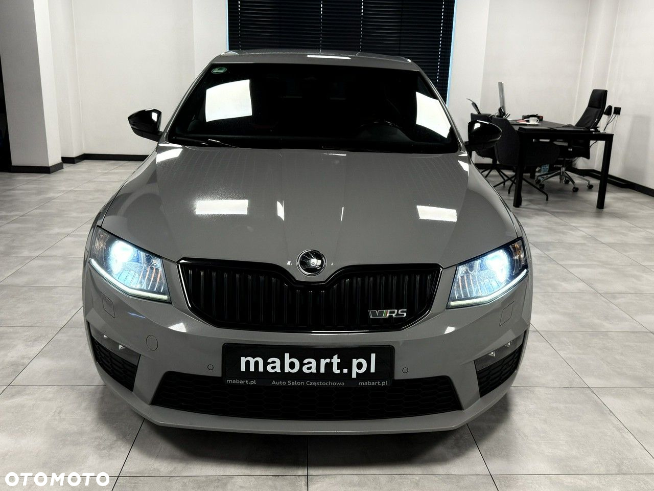 Skoda Octavia 2.0 TDI RS Challenge DSG - 9