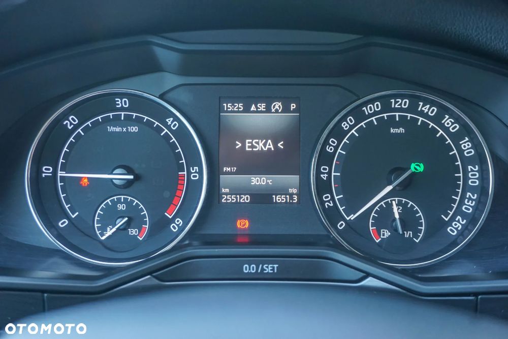 Skoda Superb 2.0 TDI 4x4 Style DSG - 14