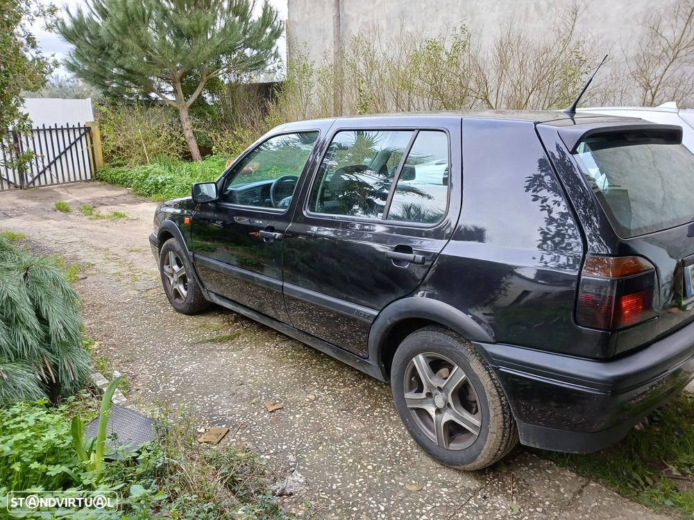 VW Golf 1.9 TDi GT Special - 4