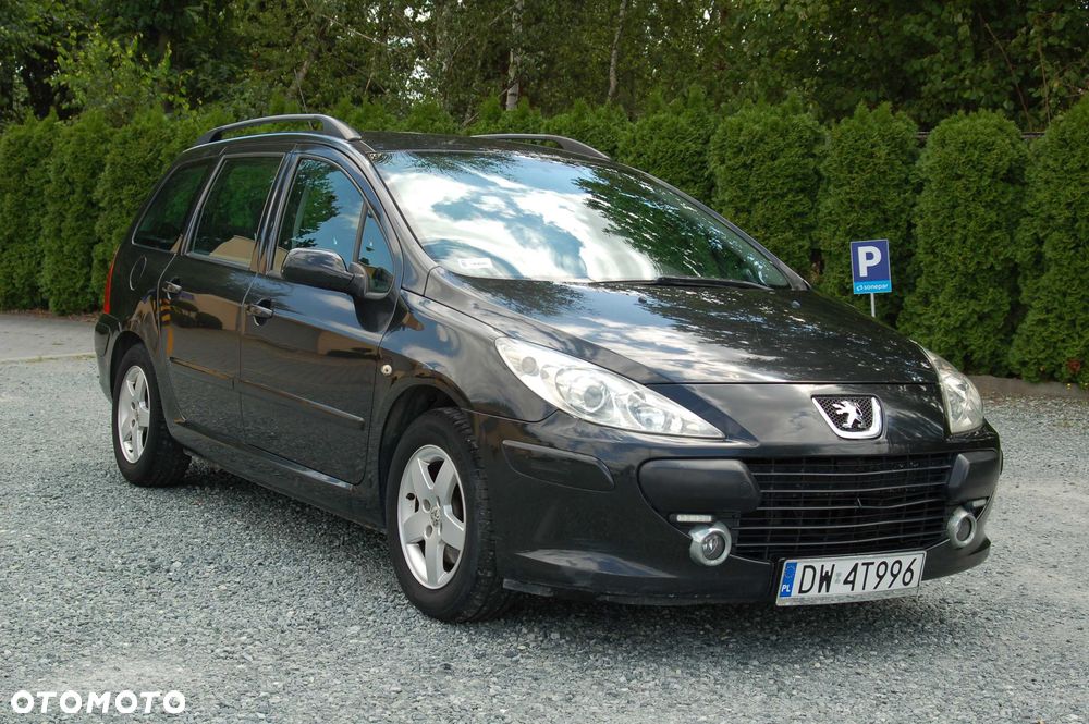 Peugeot 307 - 1