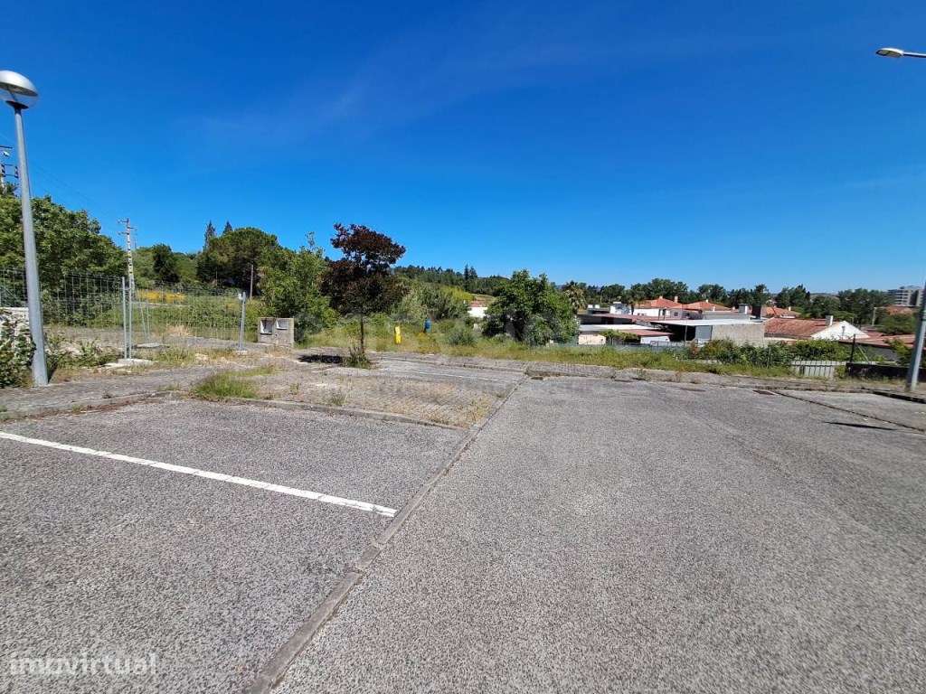 Lote de Terreno para Construção de Moradia - Torres Novas - Grande imagem: 4/11