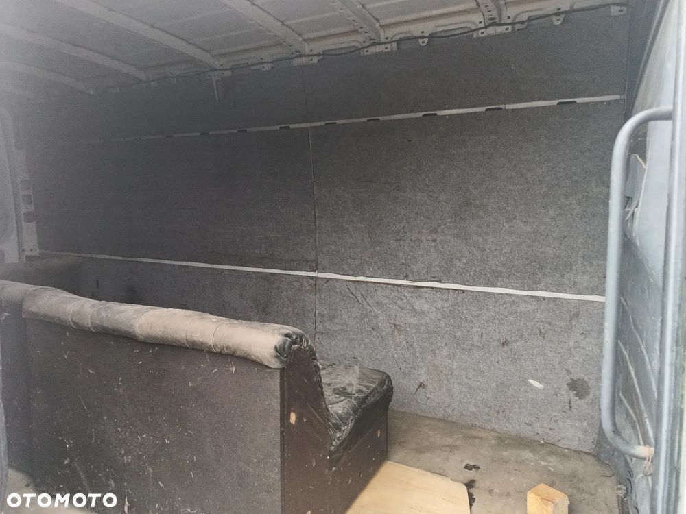 Mercedes-Benz Sprinter max crafter sredni - 4