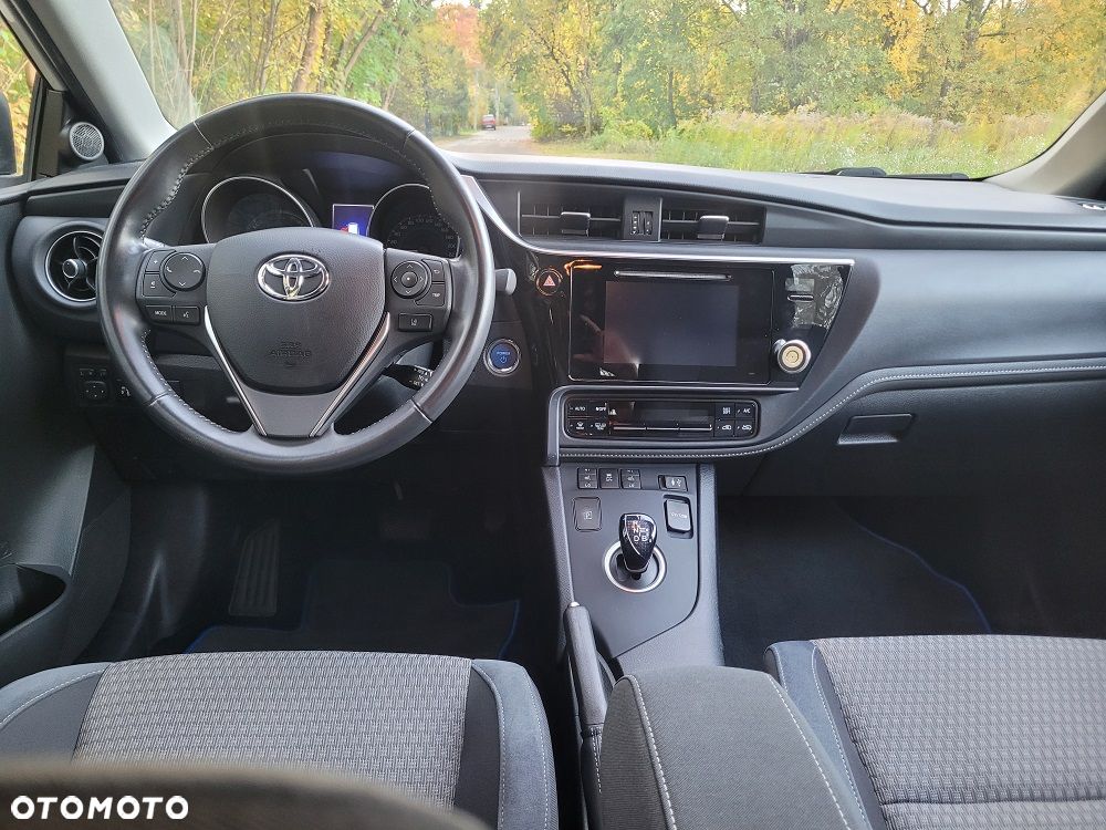 Toyota Auris 1.8 HSD Luna - 9