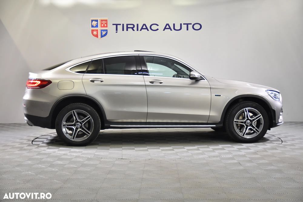 Mercedes-Benz GLC Coupe 300 e 4MATIC - 7