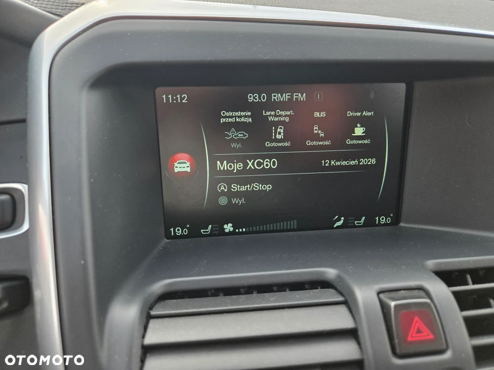 Volvo XC 60 D4 Geartronic Summum - 32