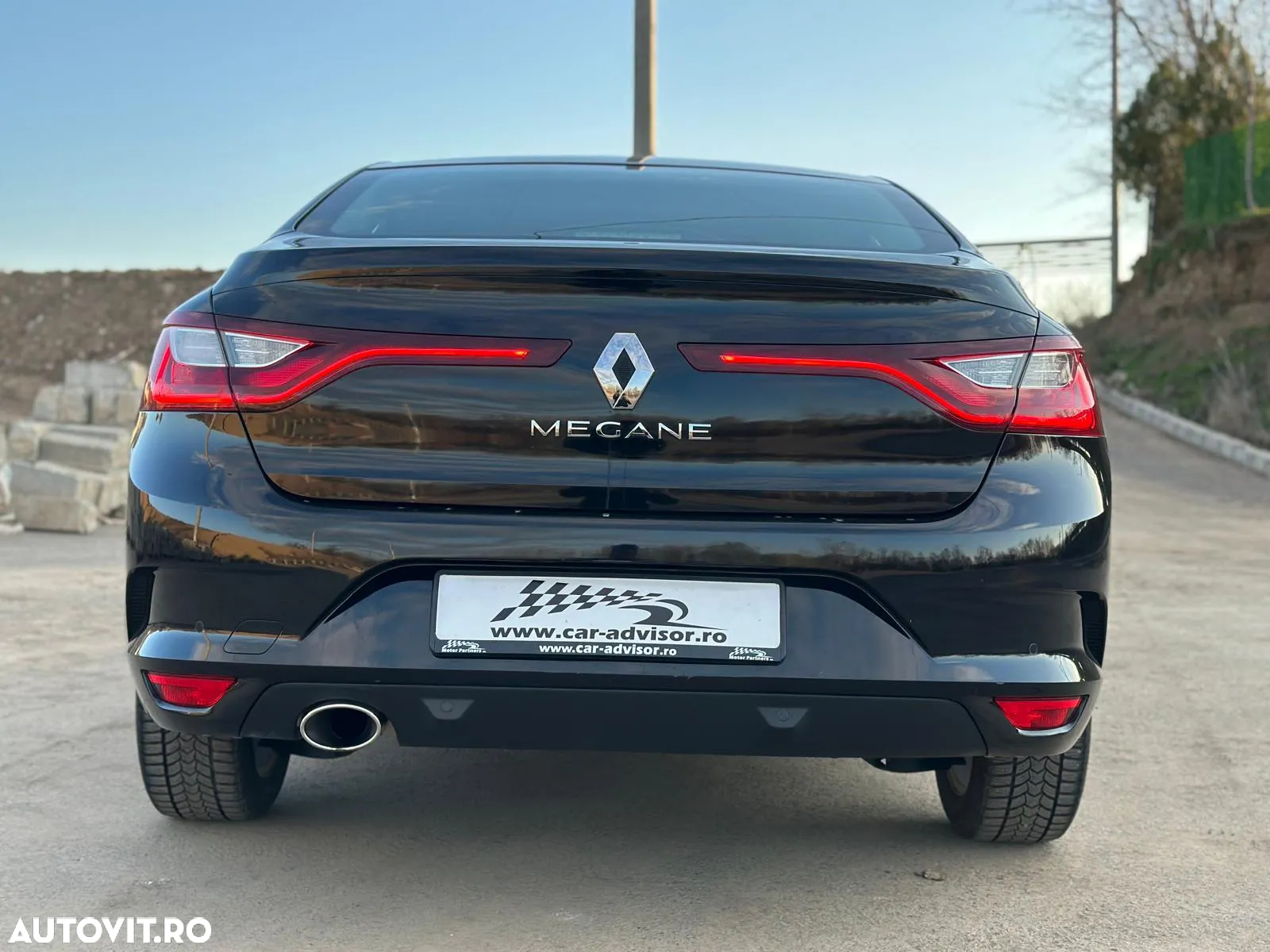 Renault Megane Blue dCi 116 EDC Zen - 6