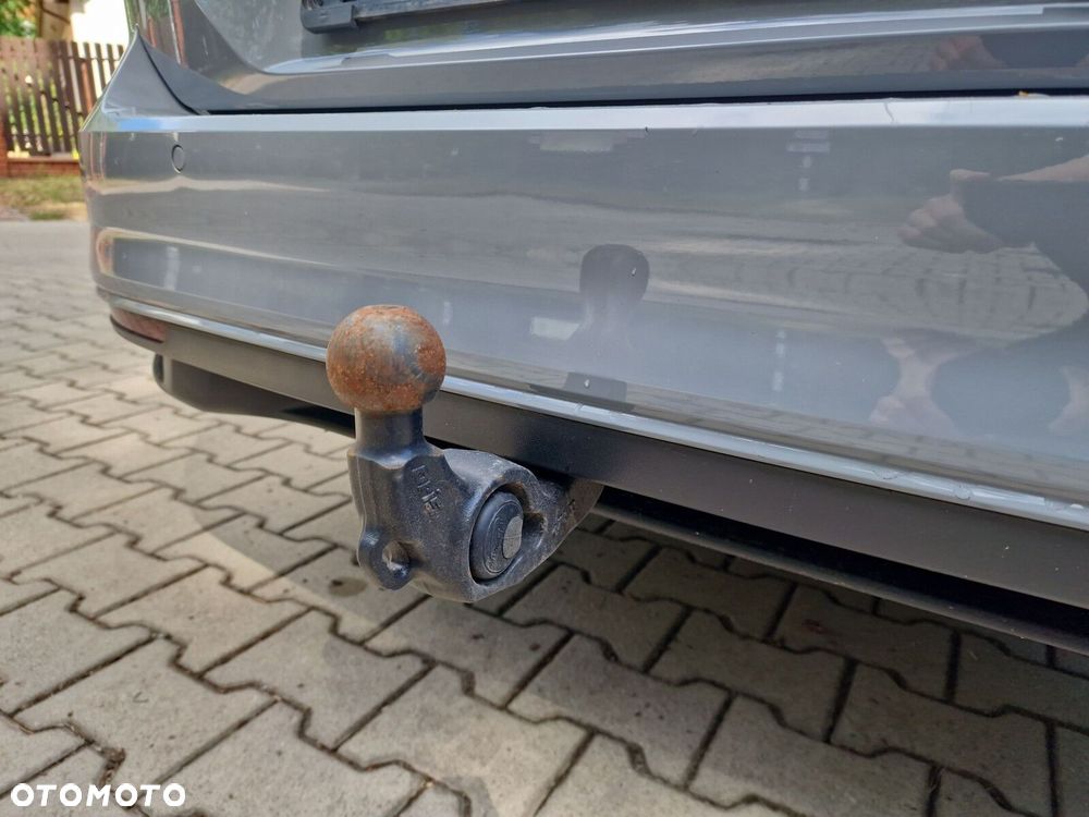 Volkswagen Passat - 22