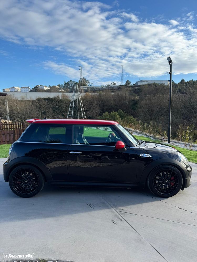 MINI 3 Portas John Cooper Works - 2