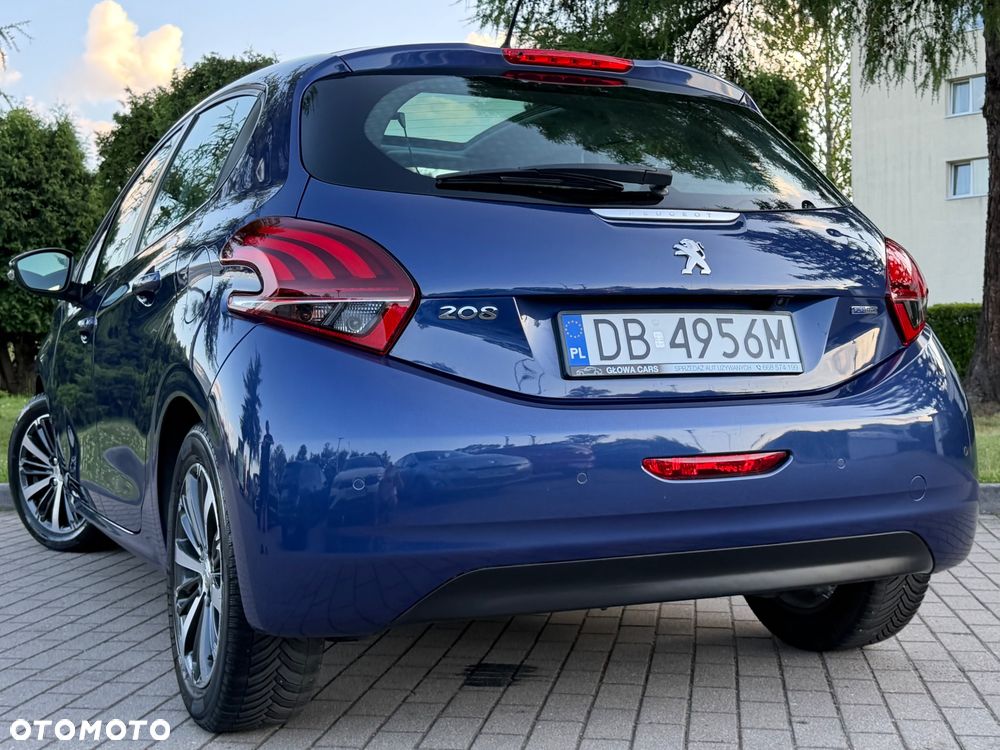 Peugeot 208 PureTech 82 Urban Move - 25