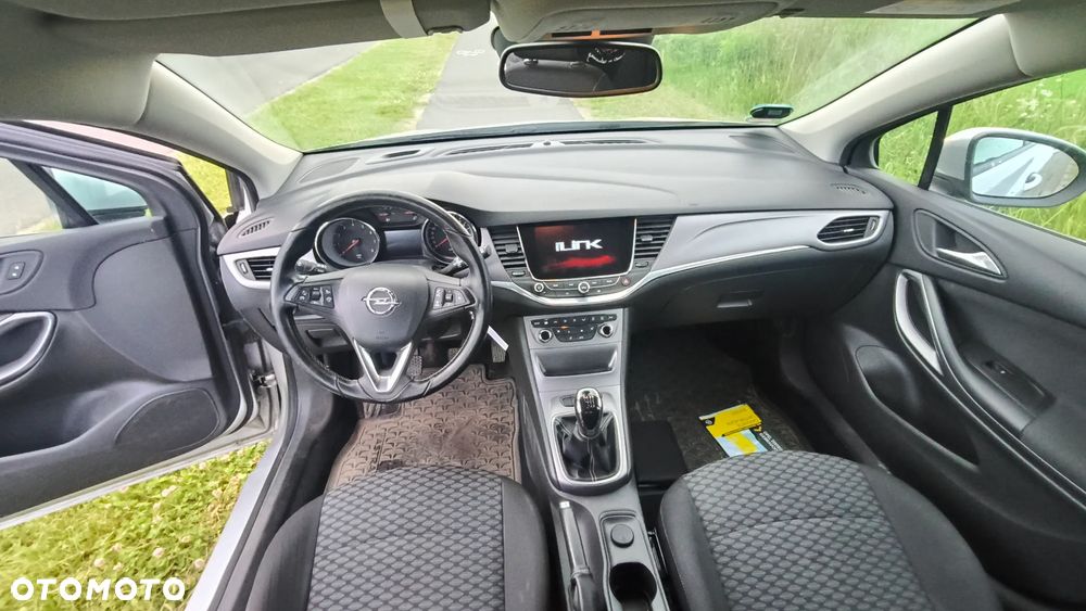 Opel Astra 1.4 Turbo Start/Stop Dynamic - 11