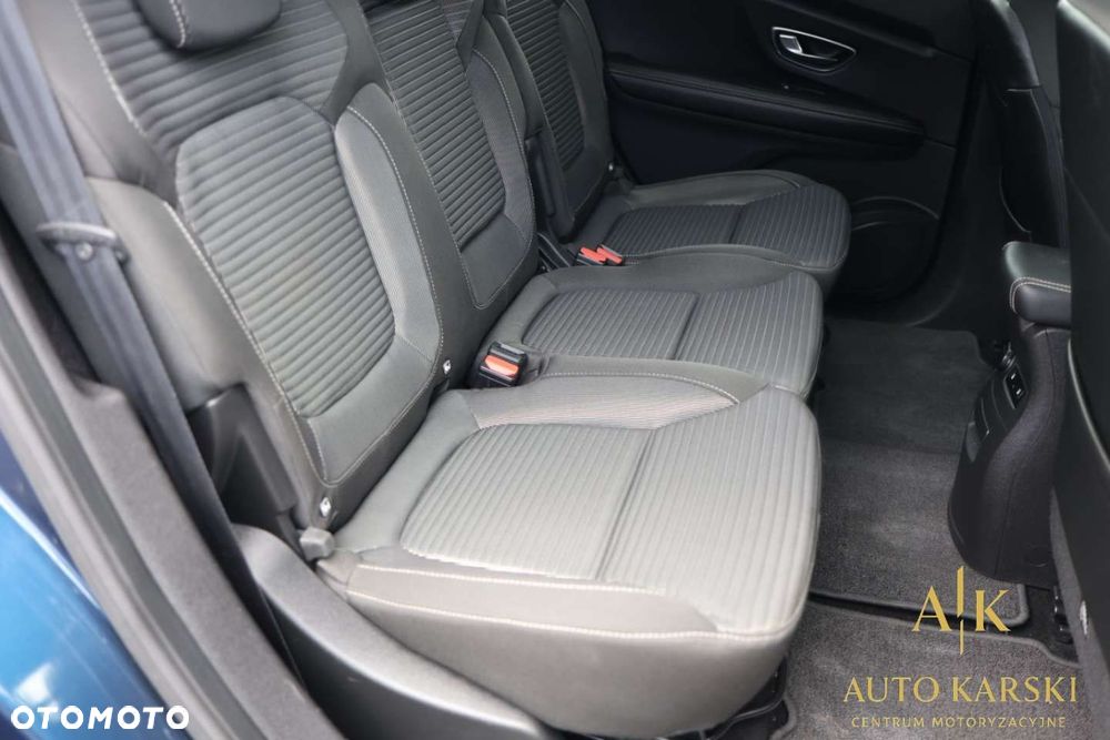 Renault Scenic - 38