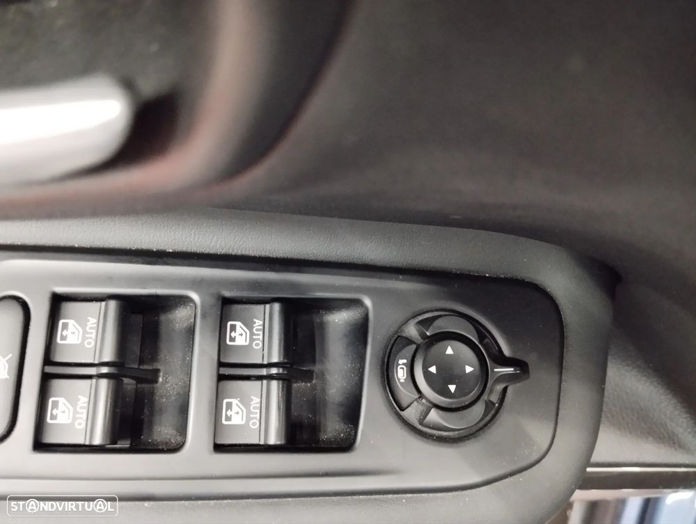 Jeep Renegade 1.5 TG e-Hybrid Longitude DCT - 14