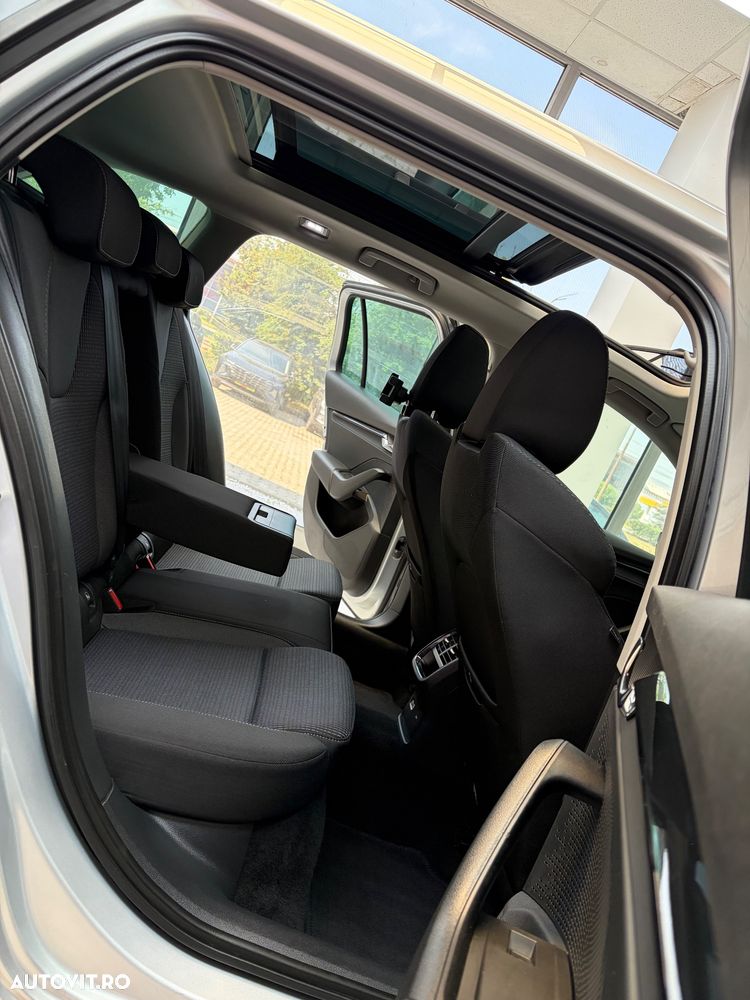 Skoda Octavia 2.0 TDI DSG Style - 8