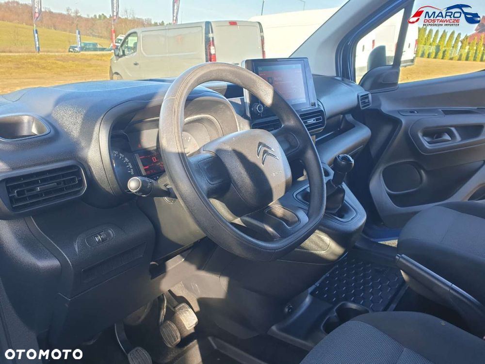 Citroën BERLINGO MAŁY PRZEBIEG Z POTWIERDZENIEM - 19