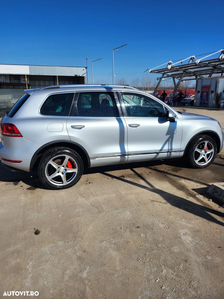 Volkswagen Touareg 3.0 V6 TDI BMT - 8