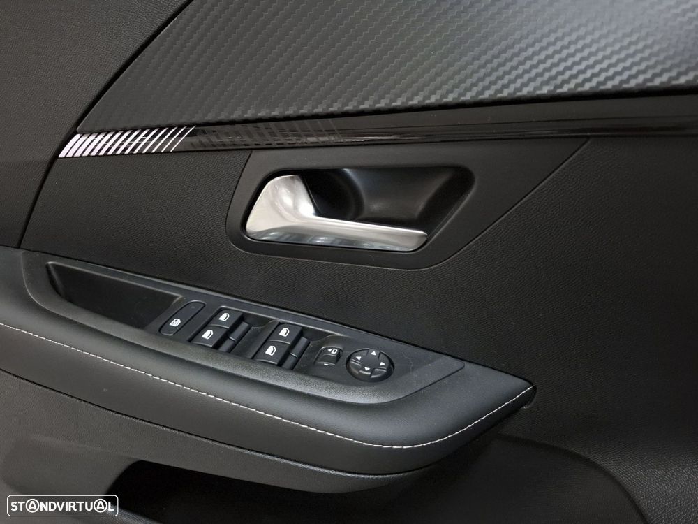 Peugeot e-208 50 kWh Allure - 23