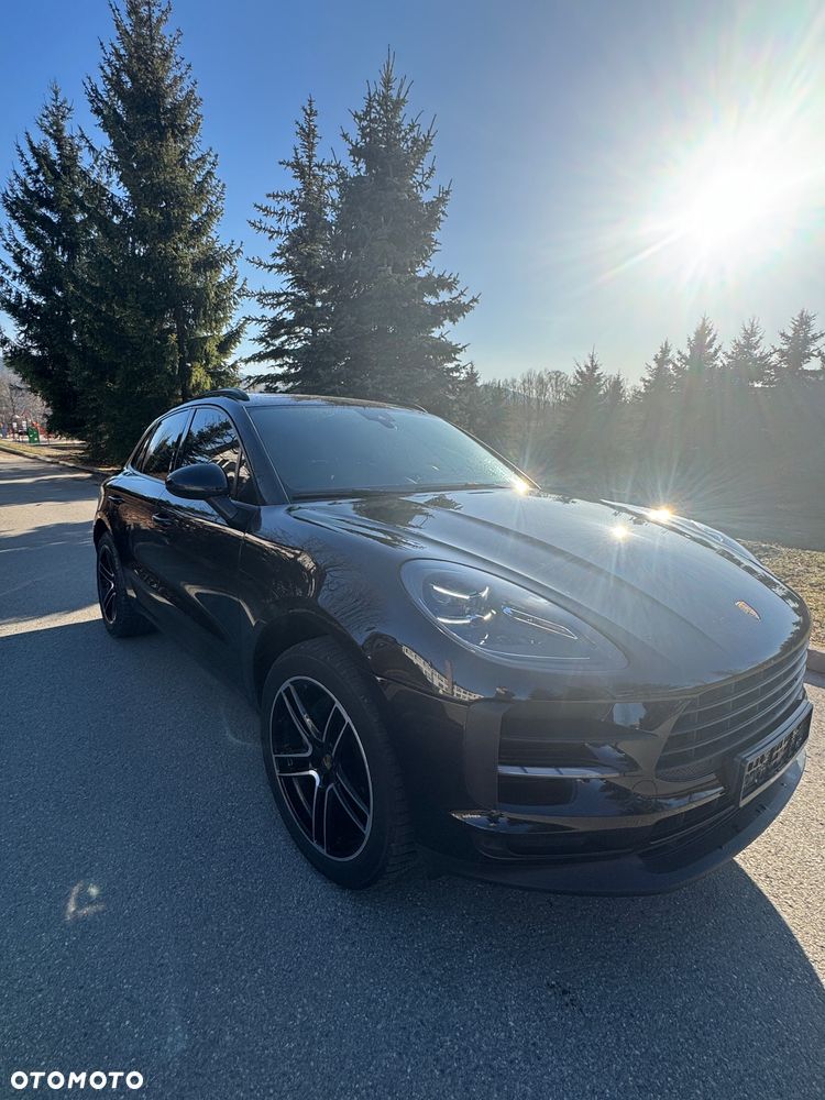 Porsche Macan Standard - 2