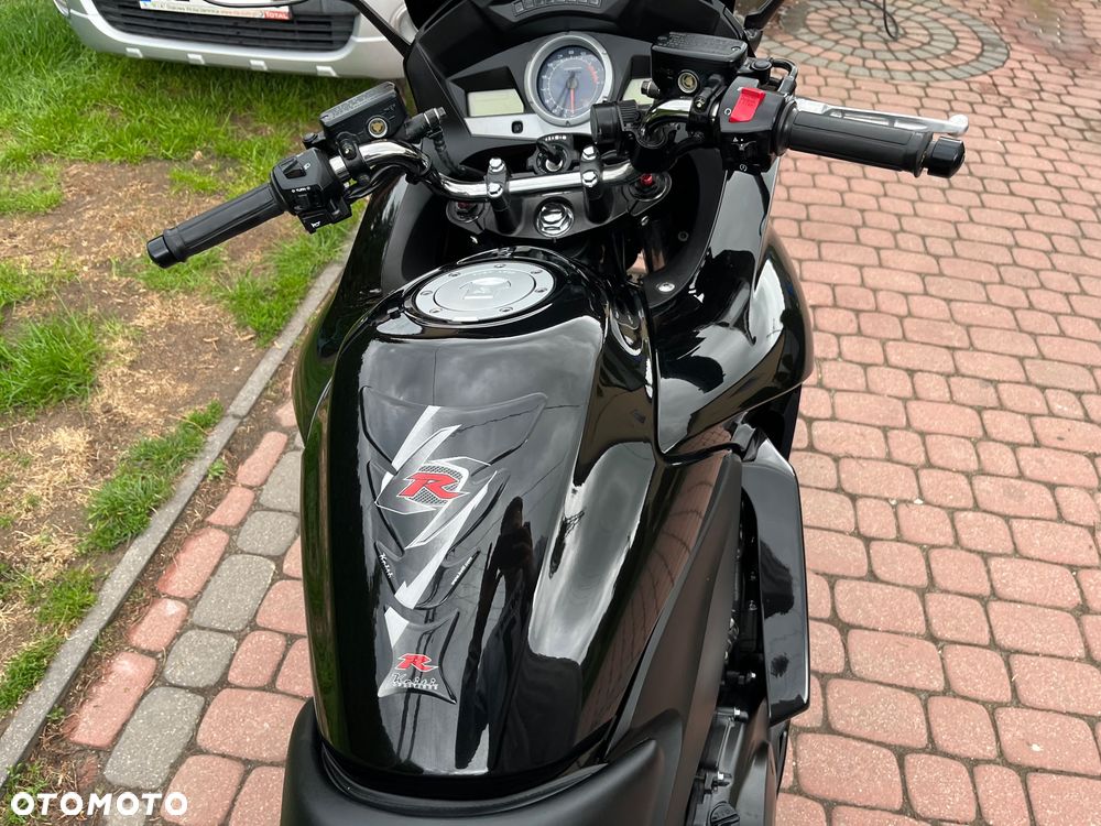 Honda CBF - 28