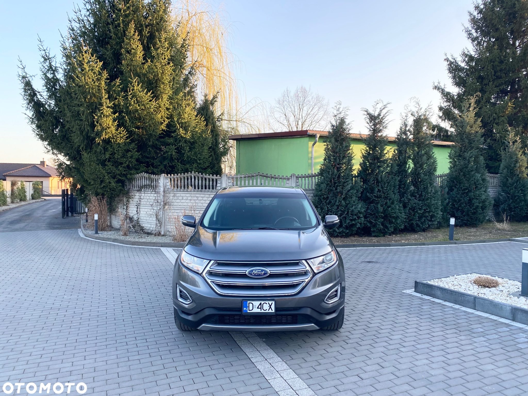 Ford Edge - 2