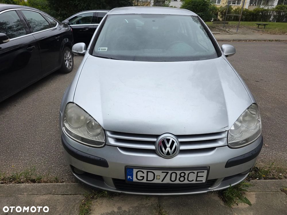 Volkswagen Golf V 1.9 TDI Q-Line - 5