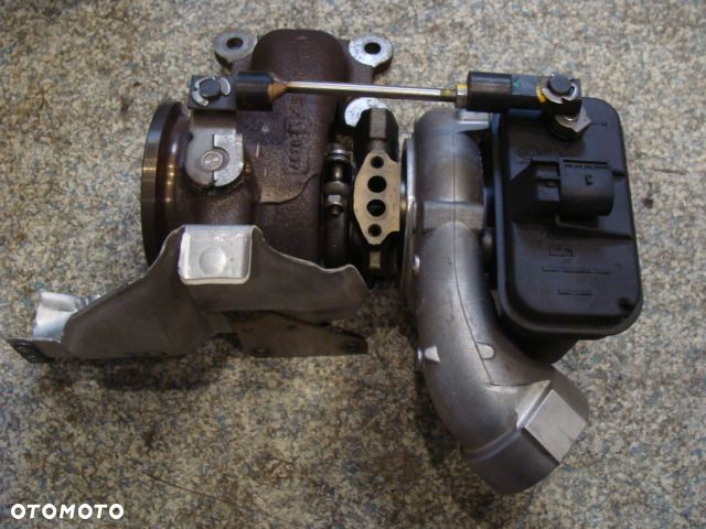 TURBOSPRĘŻARKA VW AUDI 1.4 TSI  NOWA 04E145715D
