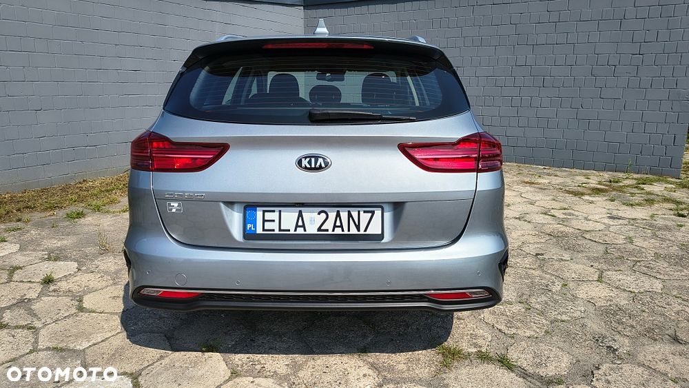 Kia Ceed 1.5 T-GDI M DCT - 14