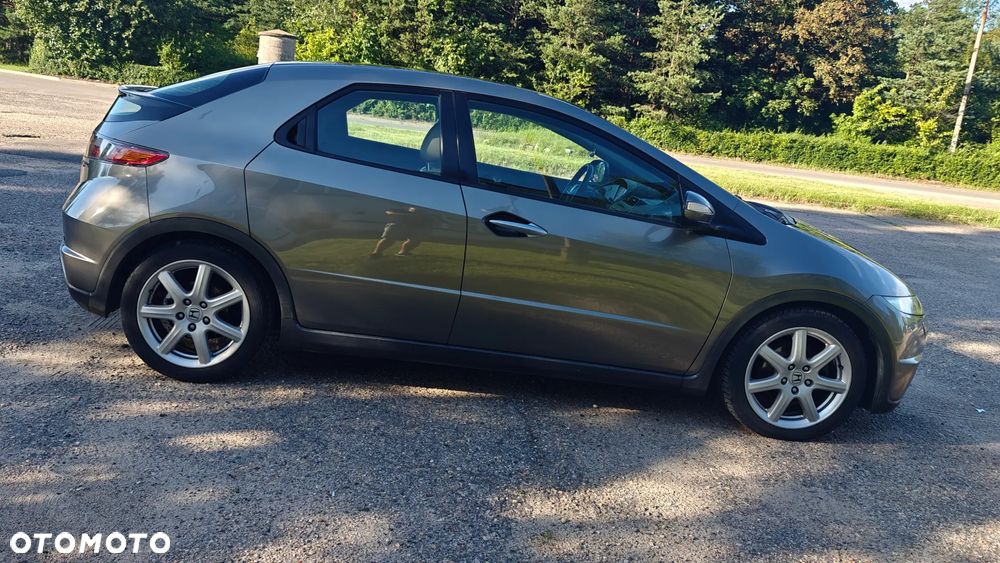 Honda Civic 2.2i-CTDi Executive NAVI - 10