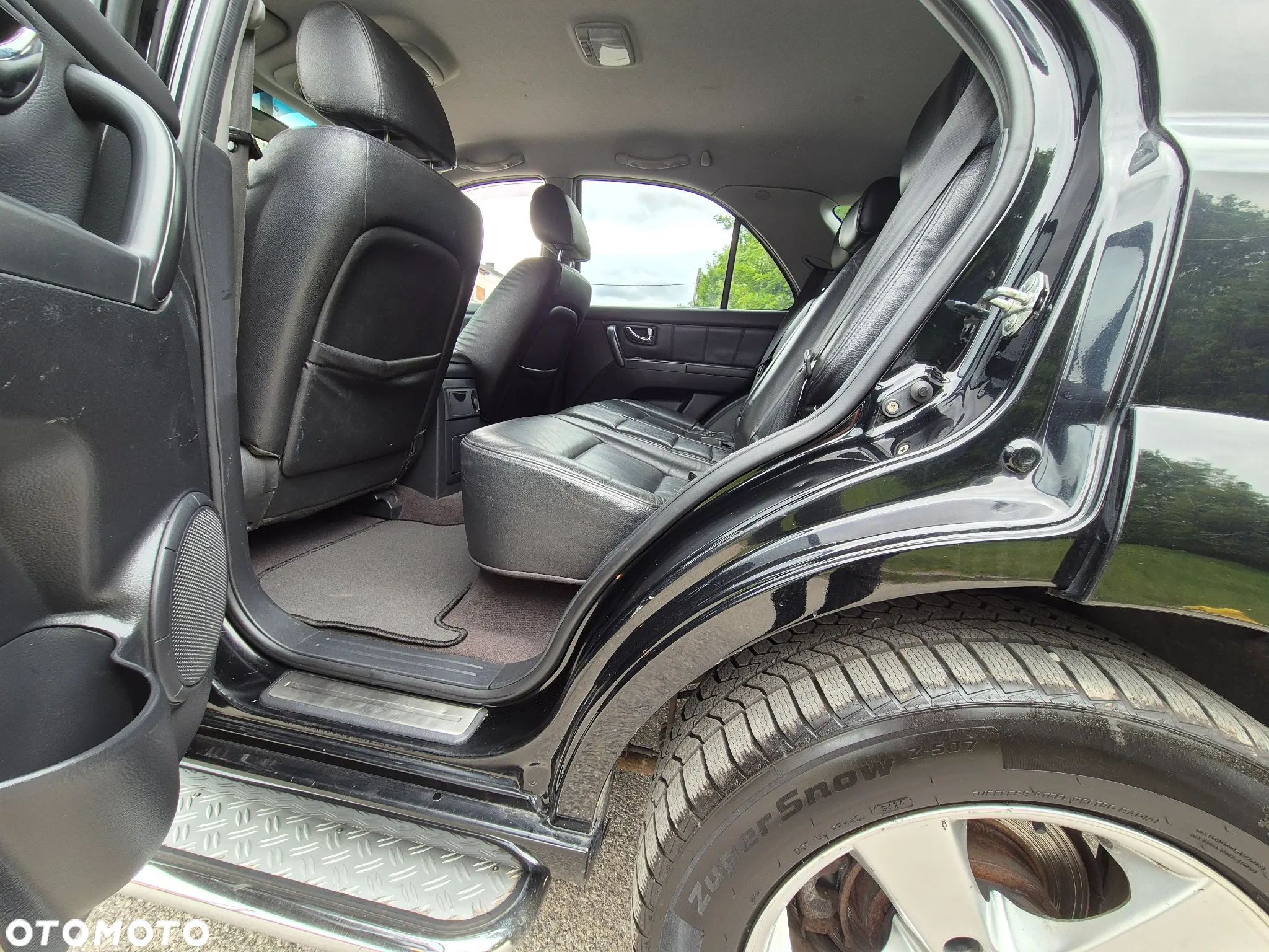 Kia Sorento - 25