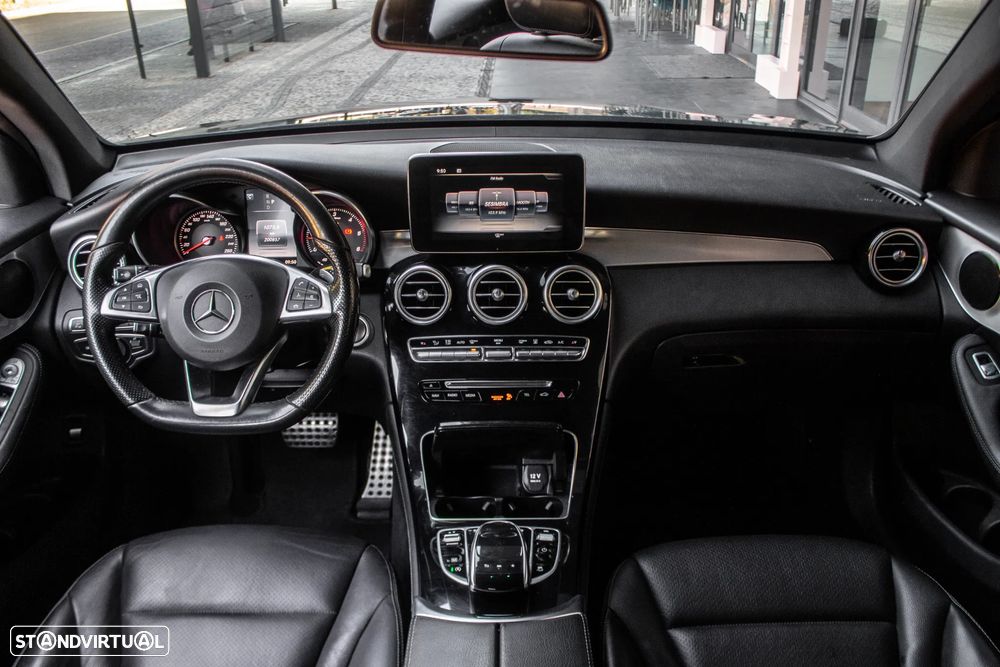 Mercedes-Benz GLC 250 d 4Matic 9G-TRONIC AMG Line - 37
