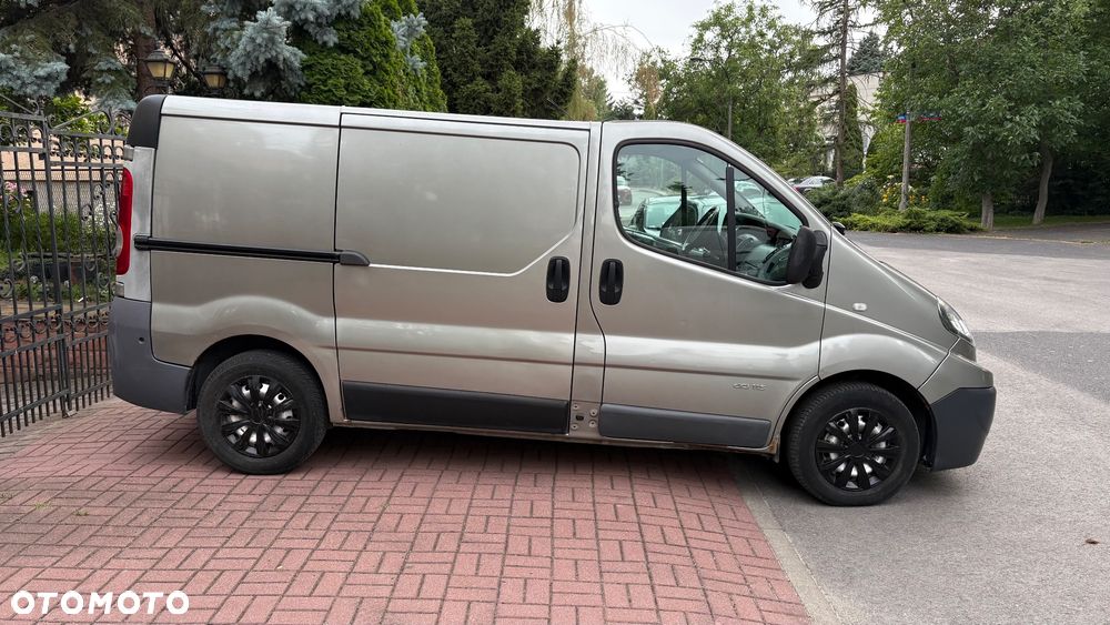 Renault TRAFIC - 5