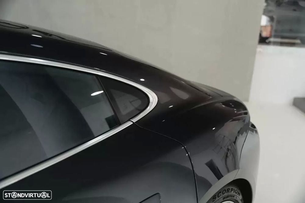Porsche Taycan 4S — fotografia 12
