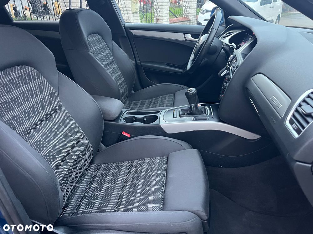 Audi A4 Avant - 10