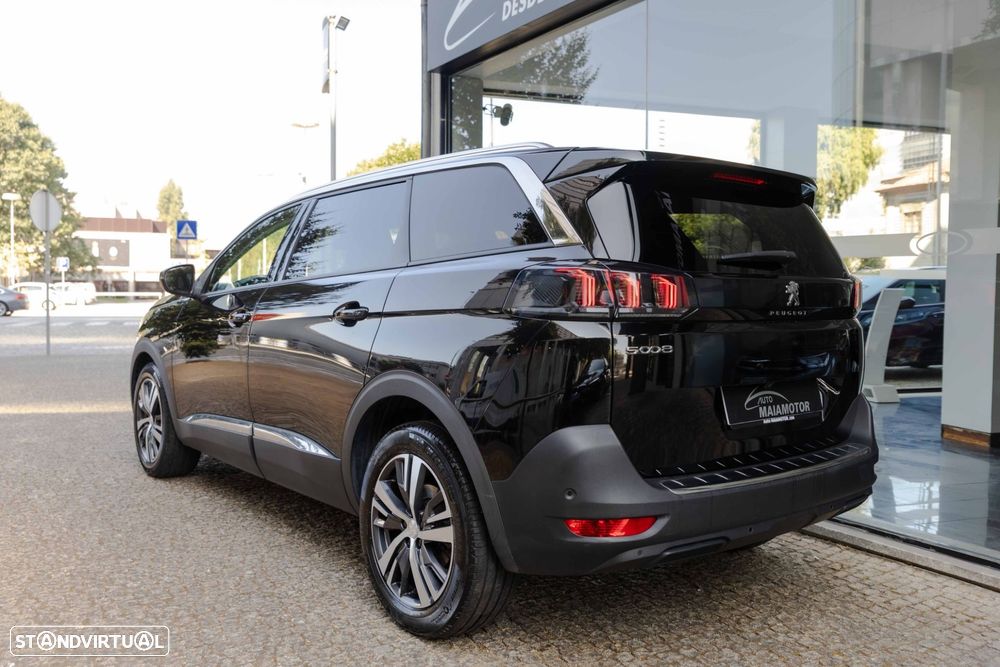Peugeot 5008 1.2 PureTech Allure EAT8 - 19