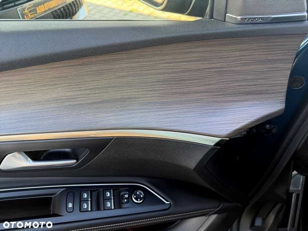 Peugeot 5008 - 17