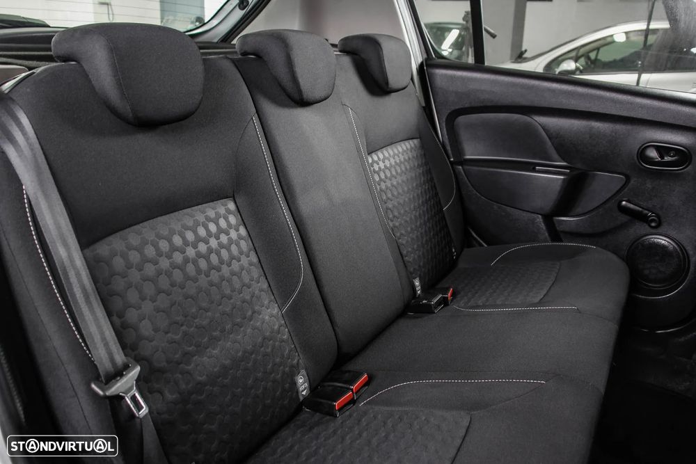 Dacia Sandero 1.2 16V Confort Bi-Fuel - 16