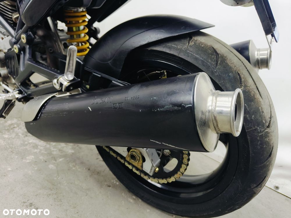 Ducati Monster - 23