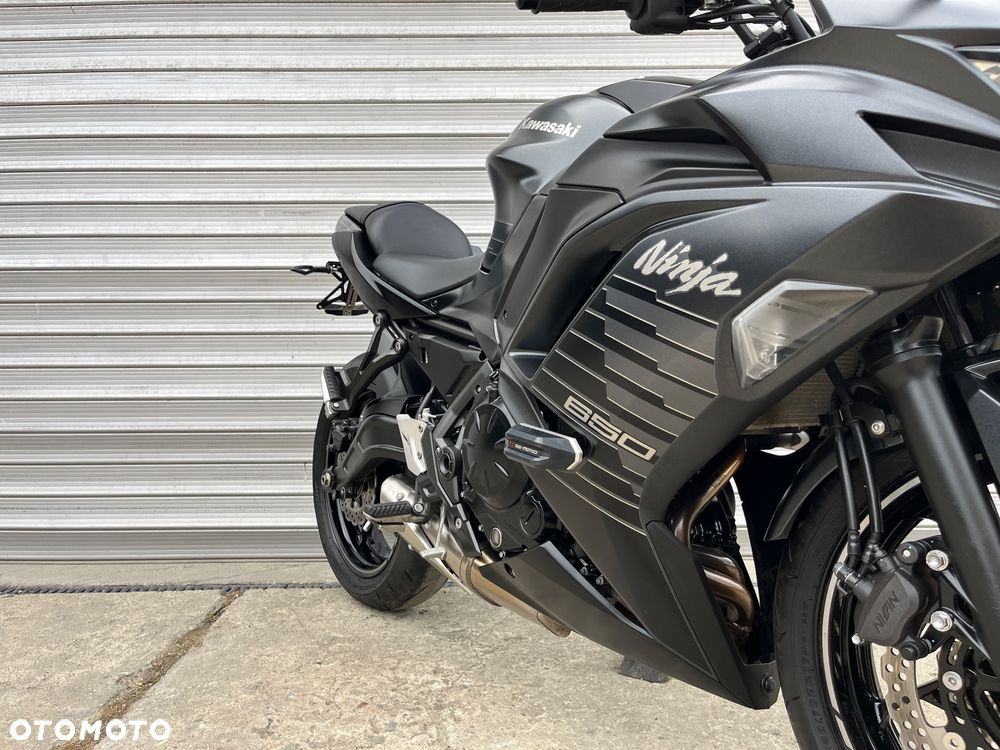 Kawasaki Ninja - 23
