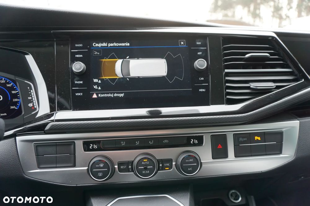 Volkswagen California - 30