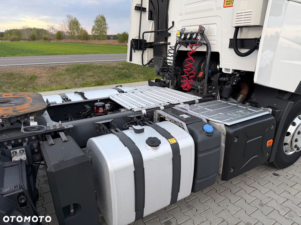 Renault T480 !! Silnik 13 L !! Stan BDB !! Import France - 6