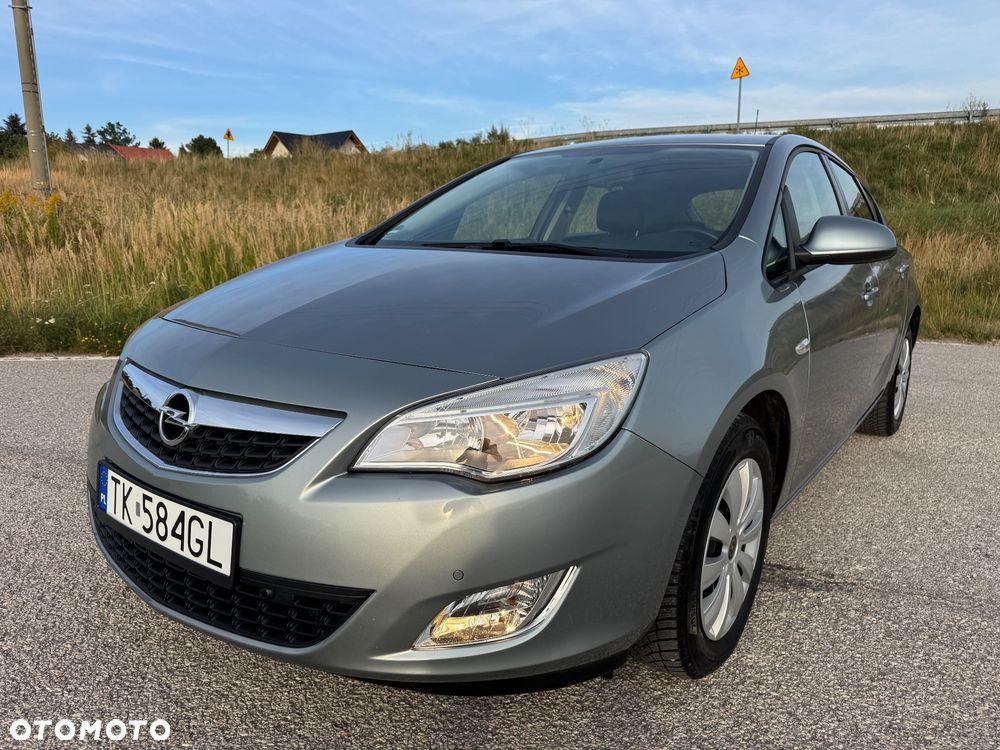 Opel Astra 1.4 Turbo Design Edition - 2
