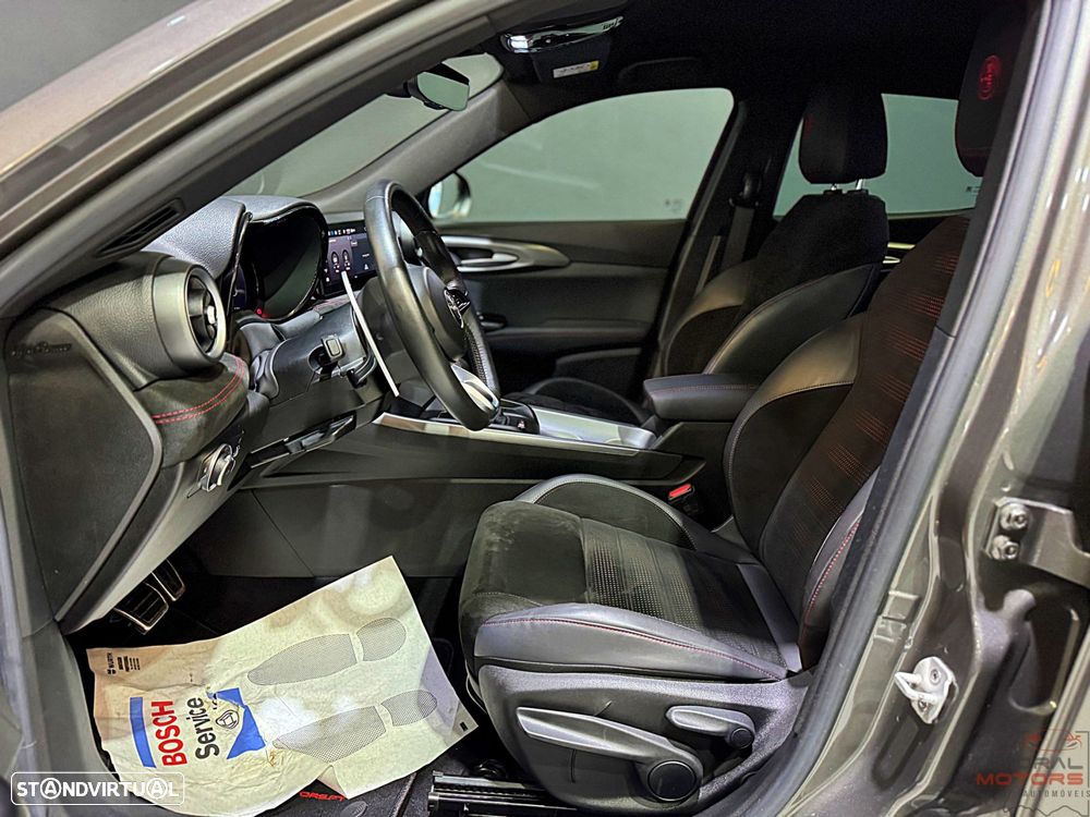 Alfa Romeo Tonale 1.3 Plug-In Hybrid Veloce e-AWD - 16
