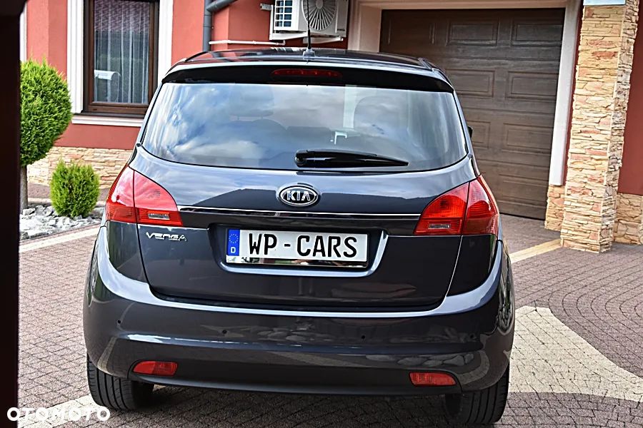 Kia Venga 1.4 CVVT Dream Team Edition - 9