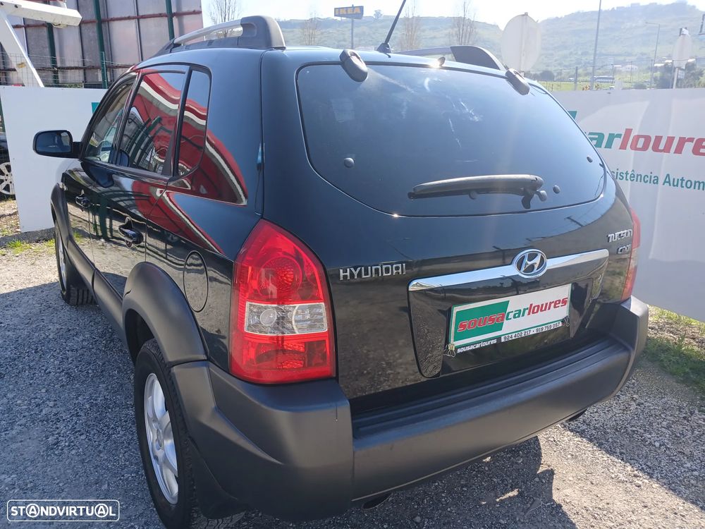 Hyundai Tucson 2.0 CRDi Fun 2WD - 11